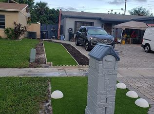 316 SW 76th Ter, North Lauderdale, FL 33068