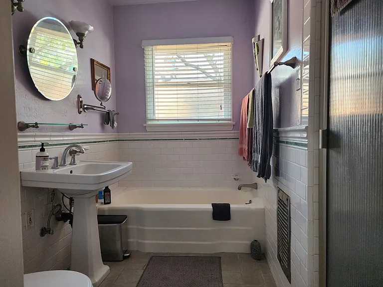 10758 Farragut Dr — Photo 18