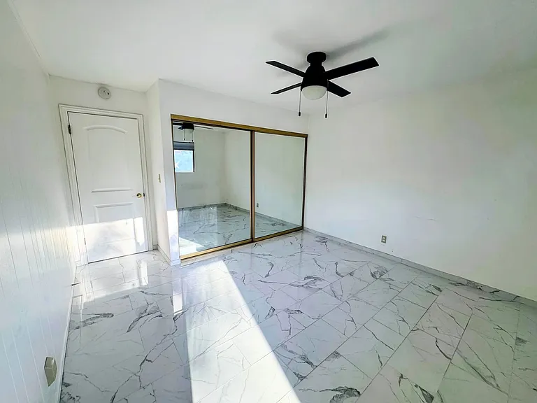 758 E Cypress Ave — Photo 10