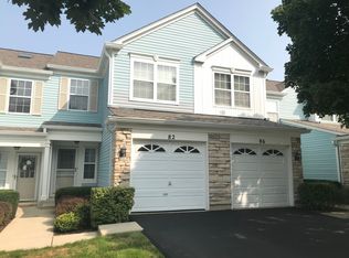86 Oakton Dr, Lombard, IL 60148