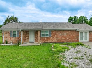 97 Cedar Cliff Rd, Waco, KY 40385