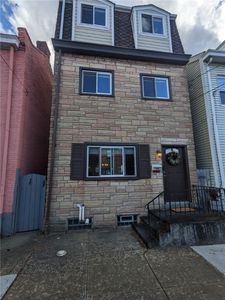 1910 Wharton St, Pittsburgh, PA, 15203