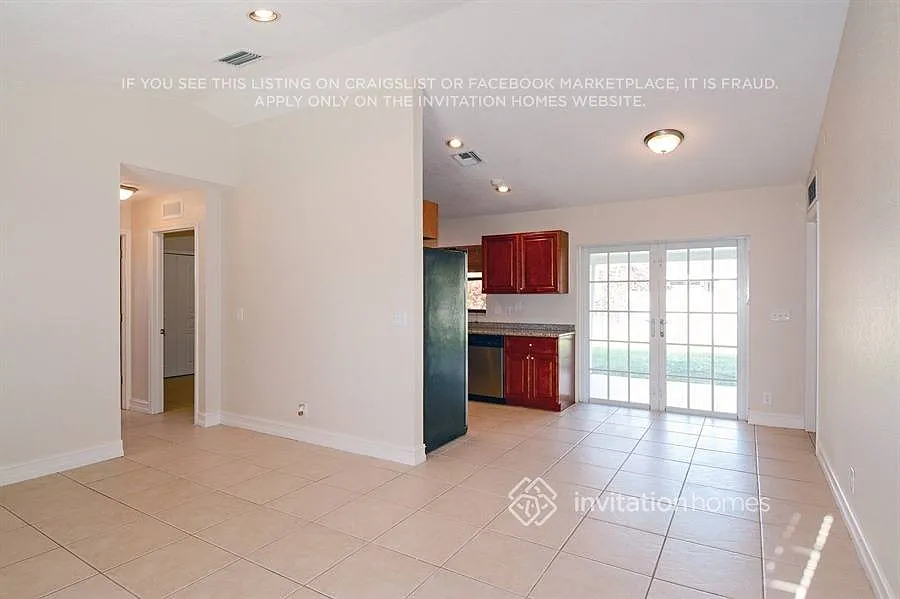 1371 Denlow Ln Royal Palm Beach, FL 33411 — Photo 4