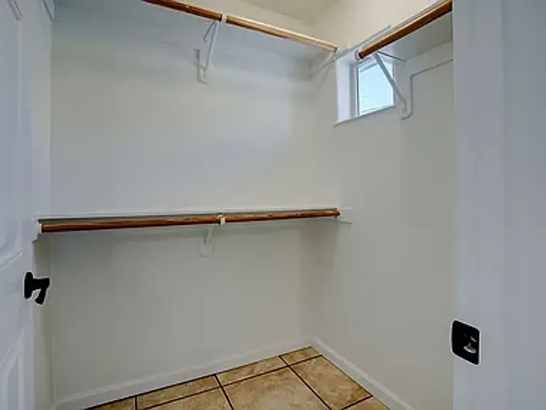 1455 N Main St — Photo 14