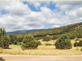 10 Hobart Rd, Tijeras, NM 87059