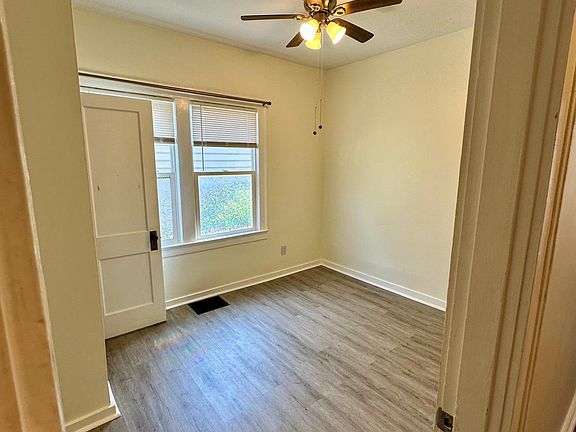 4th image of 130 Wilton Ave #1