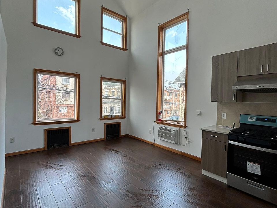 1st image of 43-45 160th St Floor 2
