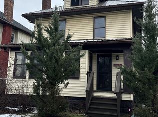 1105 W Shiawassee St, Lansing, MI 48915