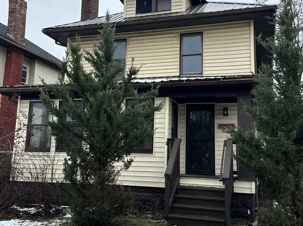 1105 W Shiawassee St, Lansing, MI 48915