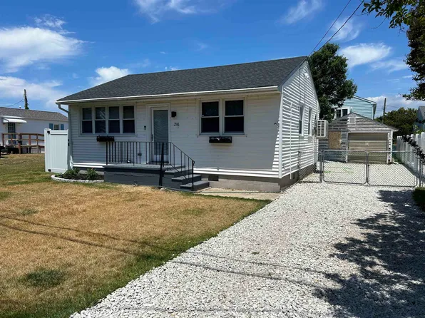 216 Sunray Rd, Villas, NJ 08251