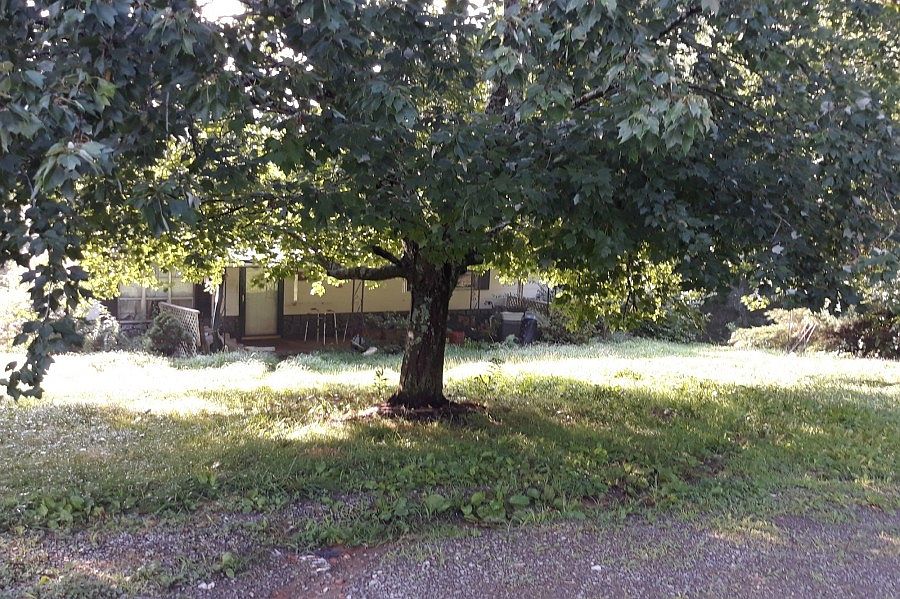 1st image of 904 Old Highway 12