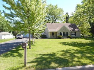 2201 Northview Rd, Waukesha, WI 53188