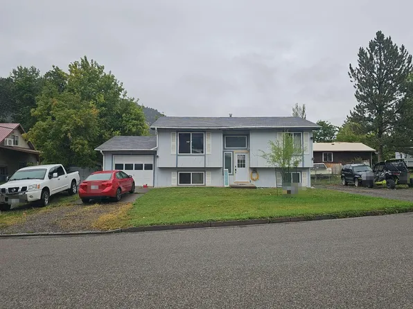 505 Pine St, Meeker, CO 81641