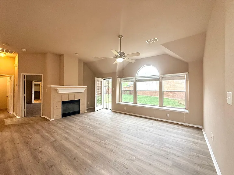 4501 Aspen Glen Rd — Photo 13