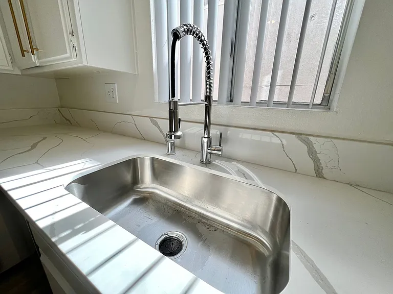 can372 — Photo 14