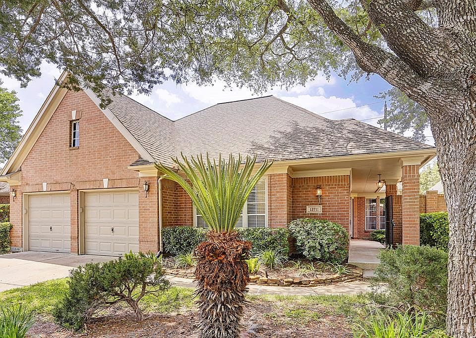 1st image of 13711 Carriage Walk Ln
