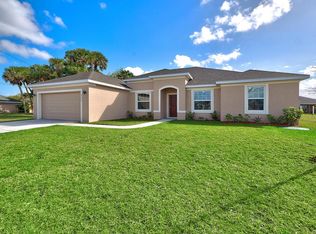 934 SW Idol Ave, Port Saint Lucie, FL 34953