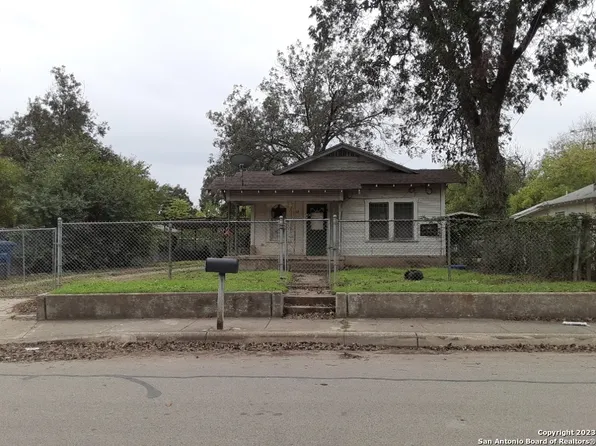 114 GOODWIN AVE, San Antonio, TX 78204