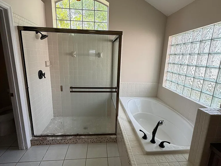 925 Falls Trl — Photo 24