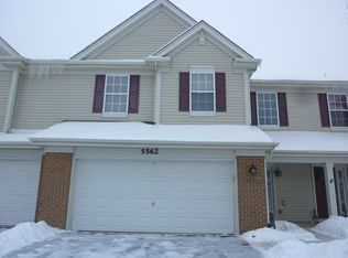 5562 Wildspring Dr, Lake In The Hills, IL 60156