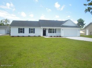 404 S Elisa Ln, Hubert, NC 28539