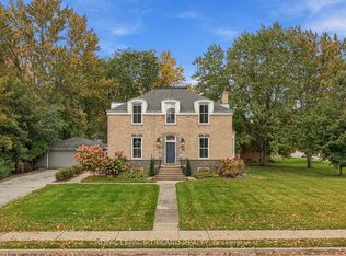 64 South St W, Aylmer, ON N5H 1R1