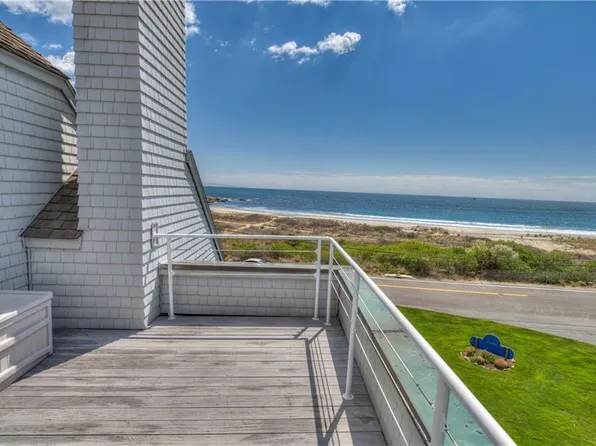 204 Bellevue Ct #204, Narragansett, RI 02882