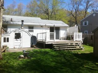 2284 Scituate Ave, Hope, RI 02831