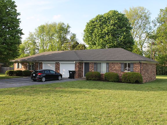 3rd image of 924 Parkland Way #A