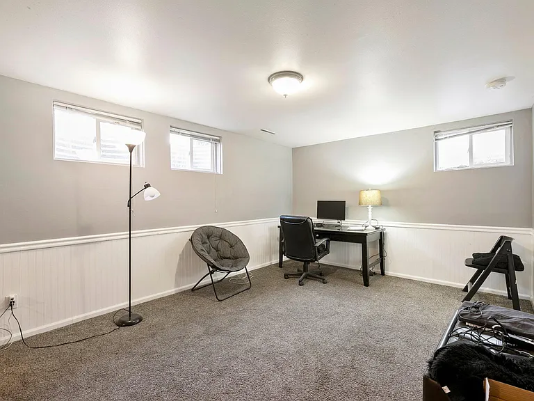 501 Cornell Ave — Photo 11