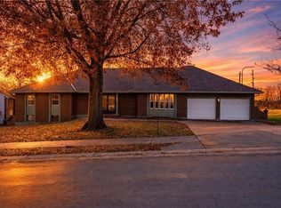 3500 S Delaware Ave, Independence, MO 64055