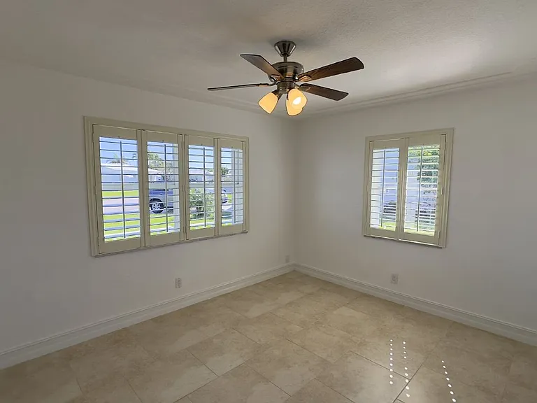 1108 Ocean Ave — Photo 33