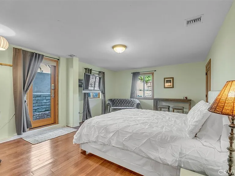 9824 Baden Ave — Photo 25