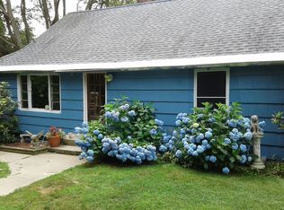 120 Moxley Rd, Uncasville, CT 06382