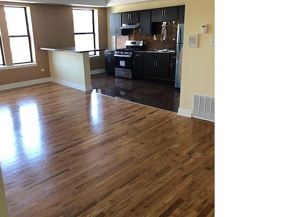 3rd image of 7904 S Langley Ave