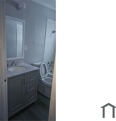 1021 Simcoe Ave — Photo 5