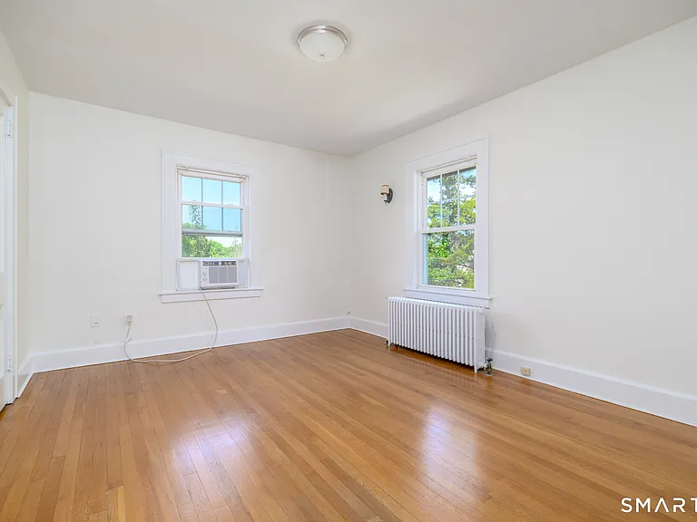 16 Vine Rd — Photo 8