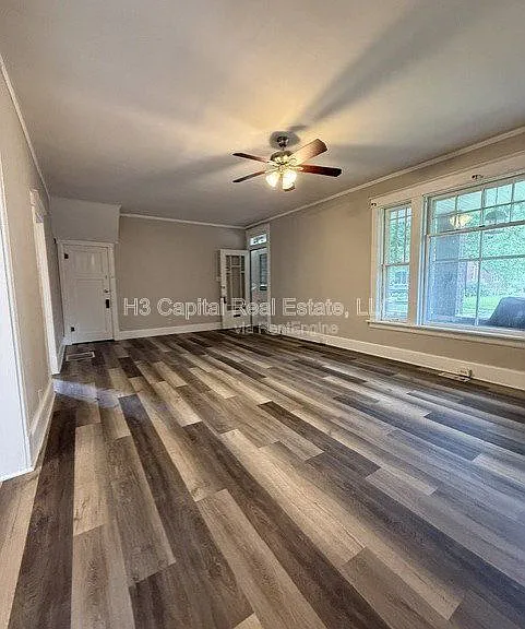 2262 Cleveland Blvd — Photo 4