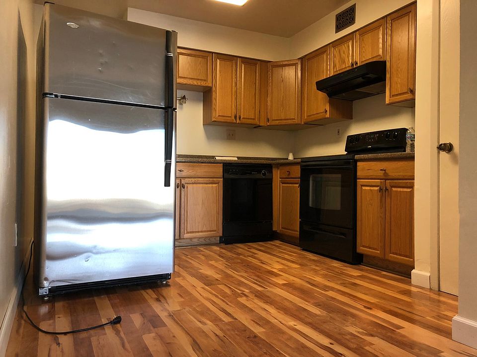 1st image of 12800 Portulaca Dr APT B