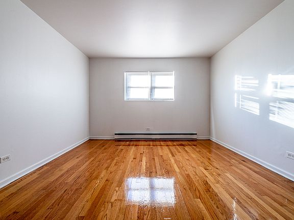 3rd image of 2110 S 5th Ave APT 306
