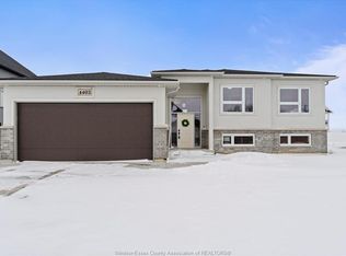 4403 Belmont Ave, Lakeshore, ON N0P1J0