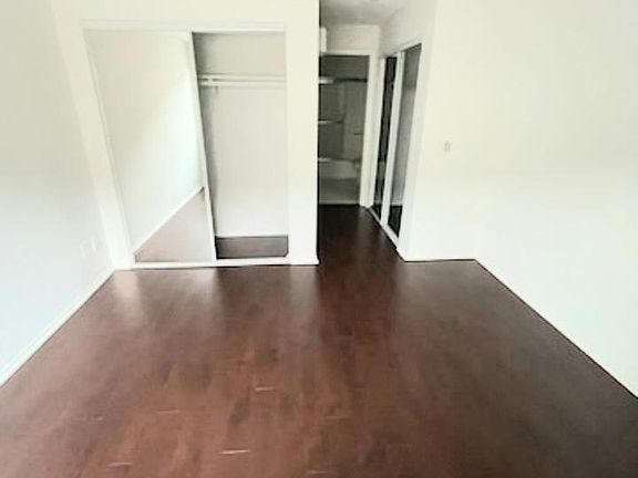 2nd image of 1735 Peyton Ave #2716