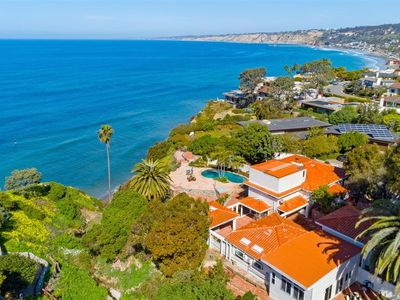 1700 Torrey Pines Rd, La Jolla, CA, 92037