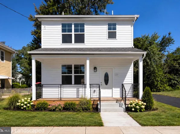 215 Billingsport Rd, Paulsboro, NJ 08066