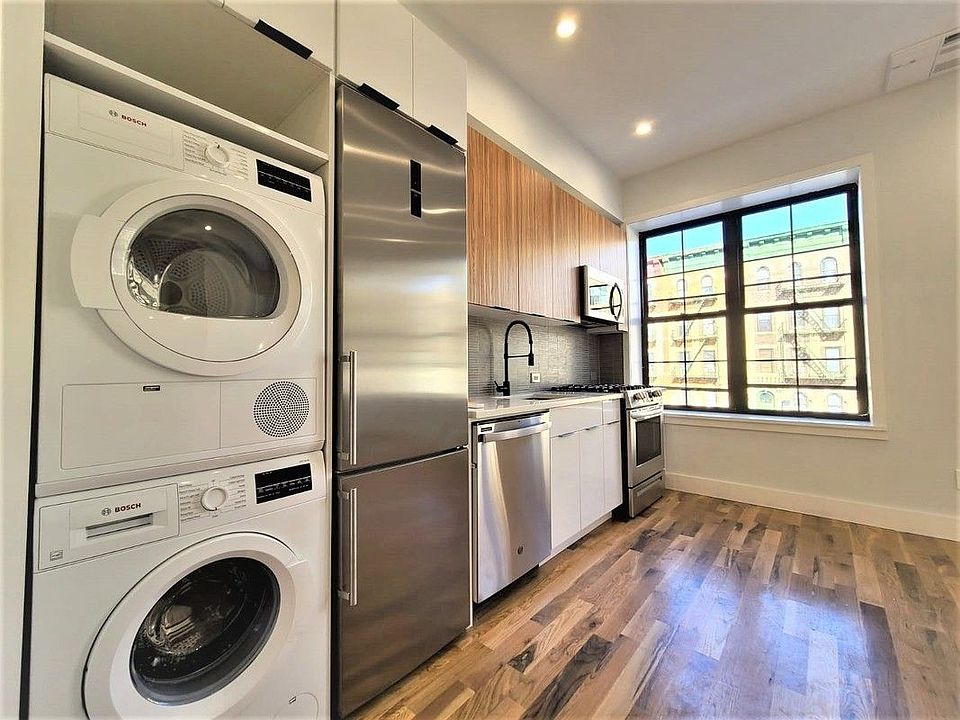 1st image of 1695 Saint Johns Pl #2