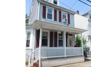 632 Bath St, Bristol, PA