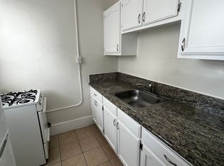 1355 S Hope St APT 301, Los Angeles, CA 90015