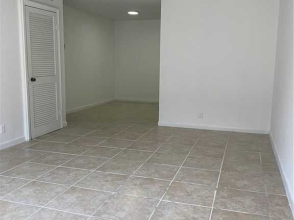 2nd image of 11606 Royal Palm Blvd