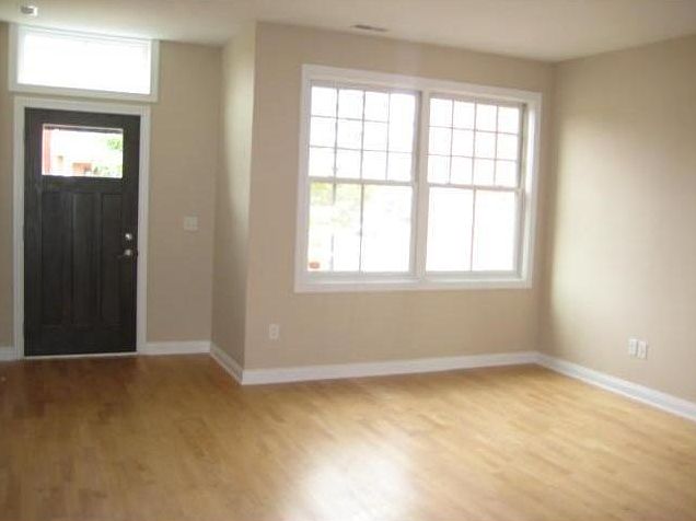 2nd image of 545 Park