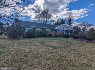 1055 Oaklawn Dr, Culpeper, VA